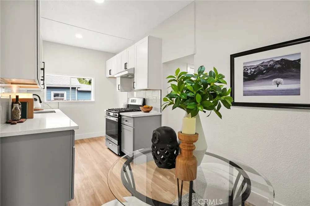 1406 W 7th Chico, CA 95928