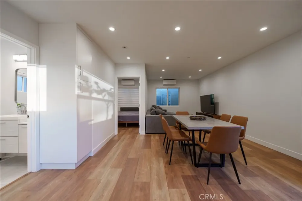 11012 Quill Avenue Sunland, CA 91040