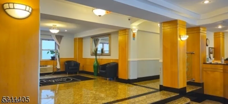 70 S Munn Ave #1008 Unit 1008 East Orange City, NJ 07018