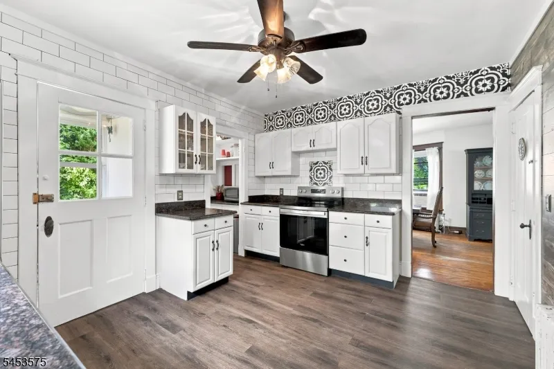 407 Monroe St Hackettstown Town, NJ 07840