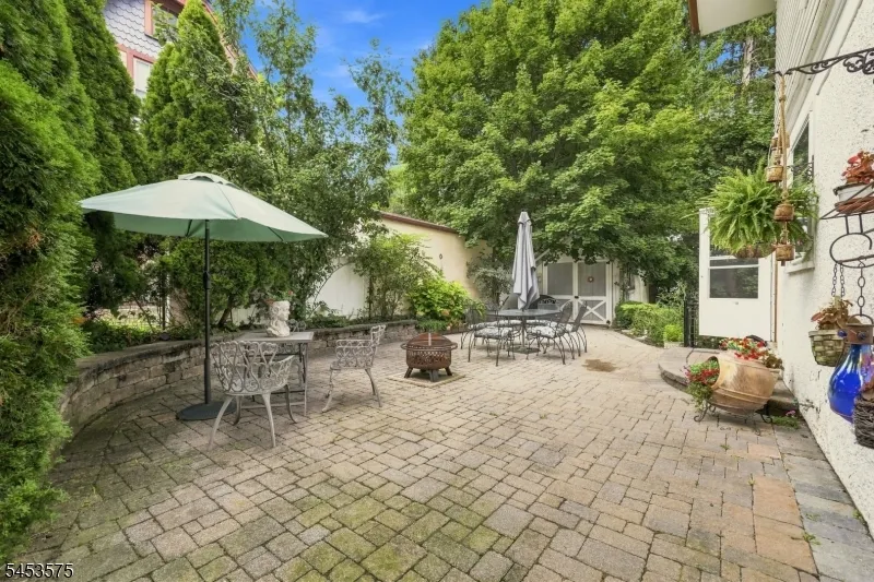 407 Monroe St Hackettstown Town, NJ 07840
