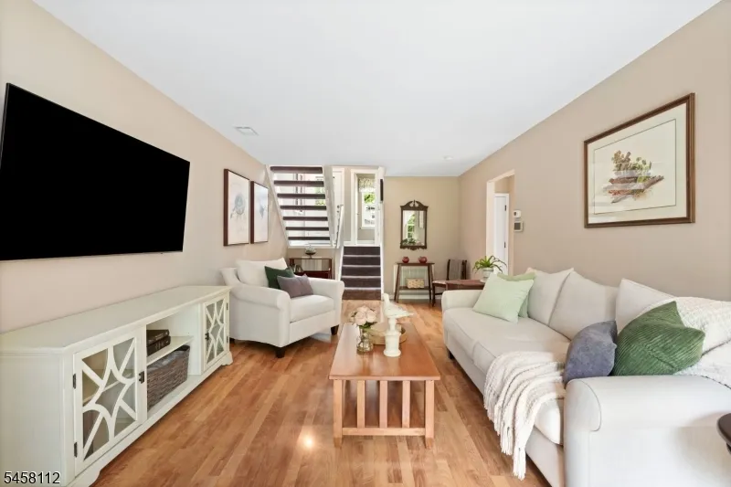 3 Brookline Ct #E Unit E Montgomery, NJ 08540