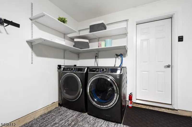 3 Brookline Ct #E Unit E Montgomery, NJ 08540