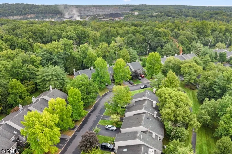 3 Brookline Ct #E Unit E Montgomery, NJ 08540