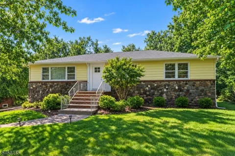20 Manger Rd