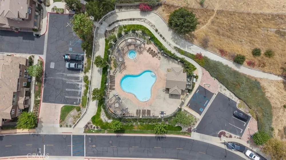 16702 Nicklaus #83 Sylmar, CA 91342