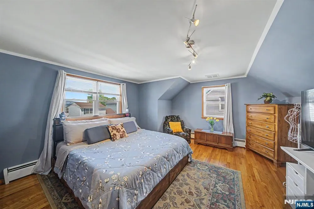 16 6th Street Wood Ridge, NJ 07075