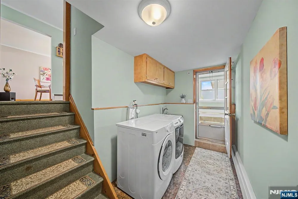 16 6th Street Wood Ridge, NJ 07075