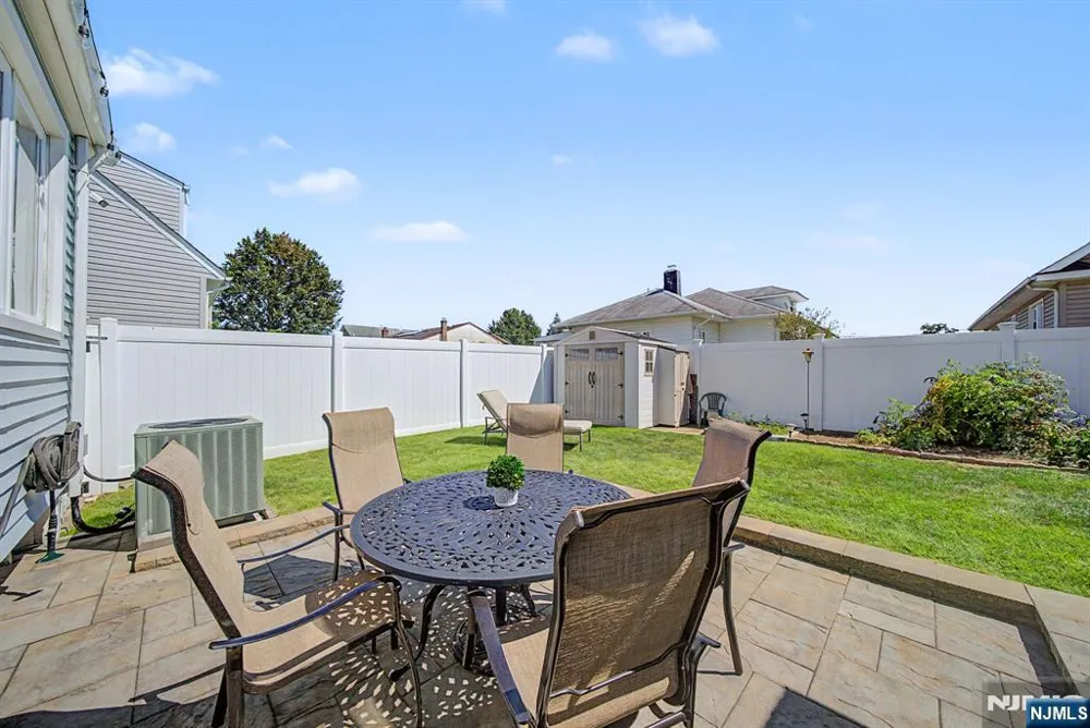 16 6th Street Wood Ridge, NJ 07075
