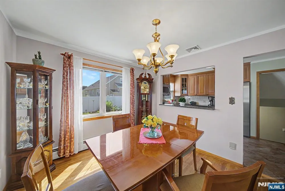16 6th Street Wood Ridge, NJ 07075