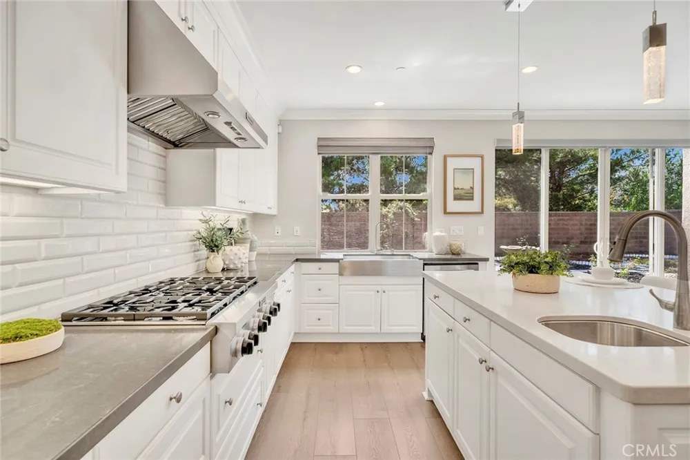 70 Kimbal Irvine, CA 92620