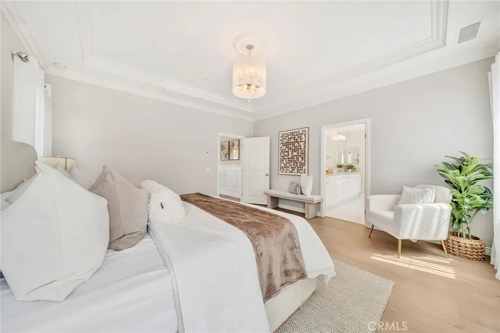 70 Kimbal Irvine, CA 92620