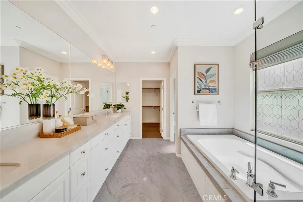 70 Kimbal Irvine, CA 92620