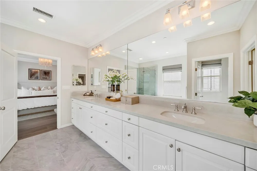 70 Kimbal Irvine, CA 92620