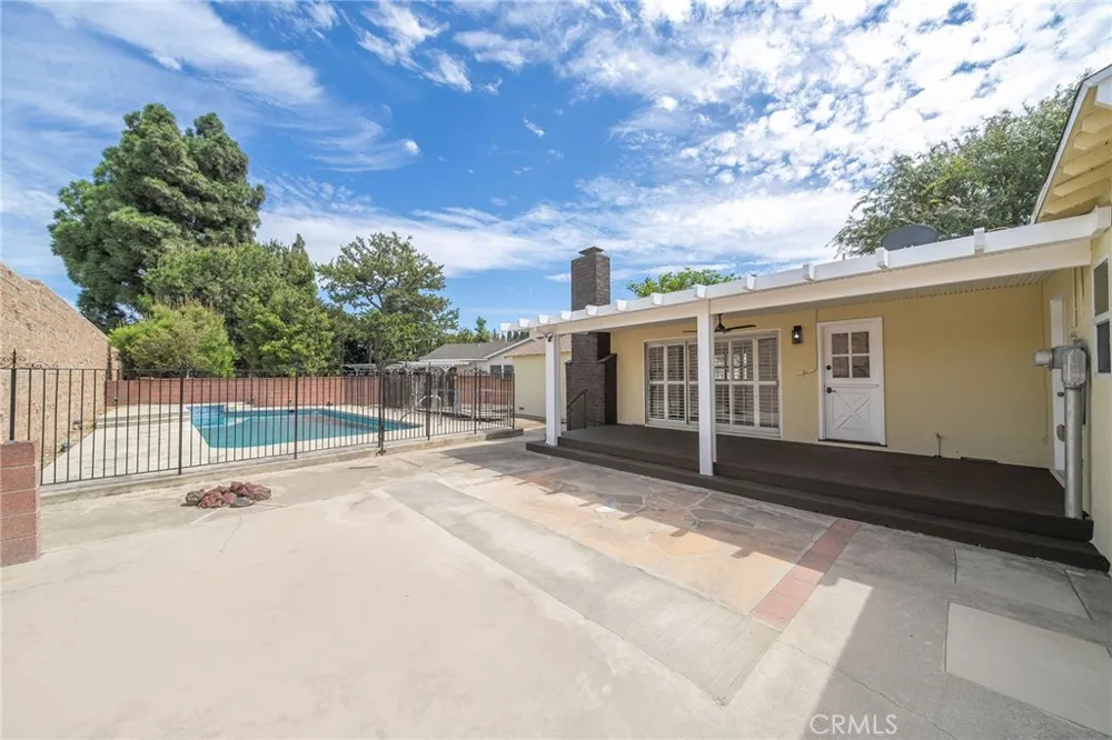 901 W Autumn Anaheim, CA 92805