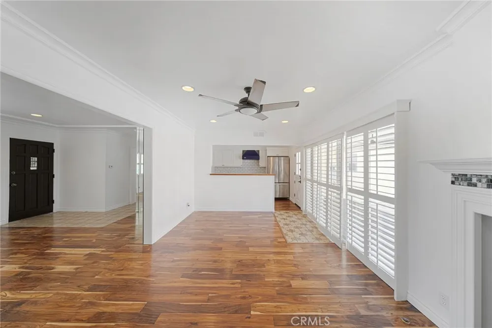 901 W Autumn Anaheim, CA 92805