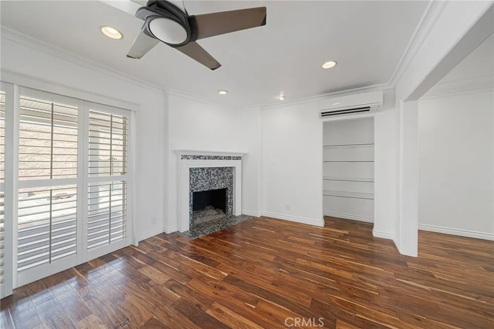 901 W Autumn Anaheim, CA 92805