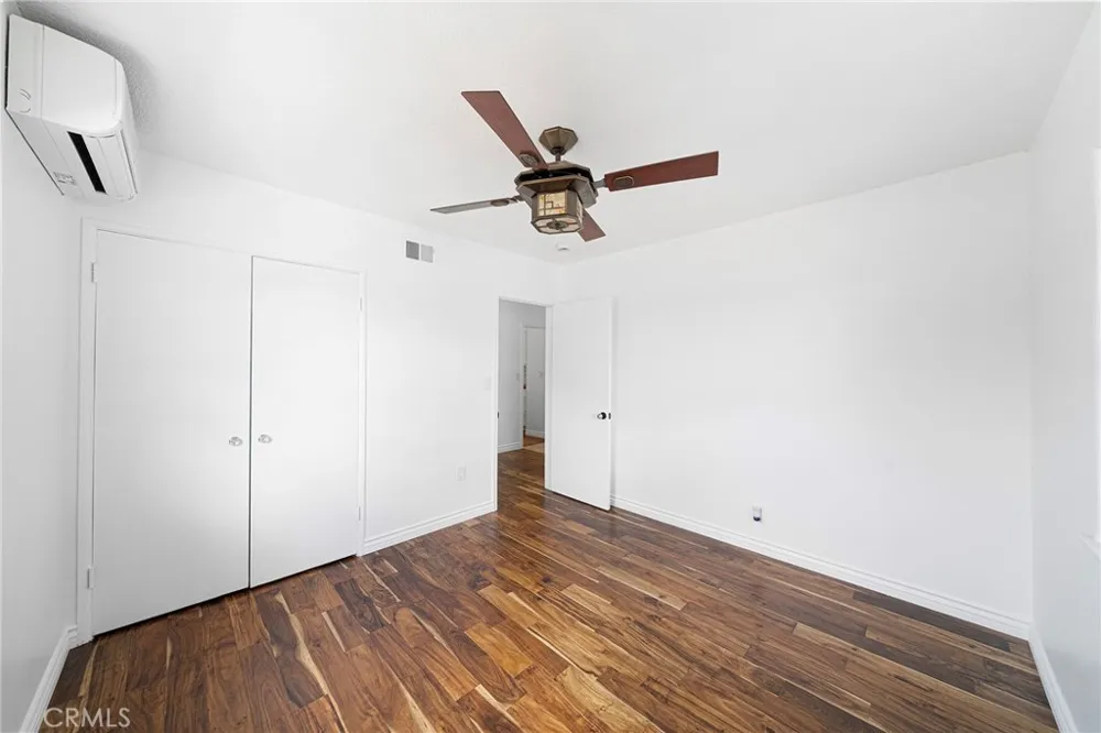 901 W Autumn Anaheim, CA 92805