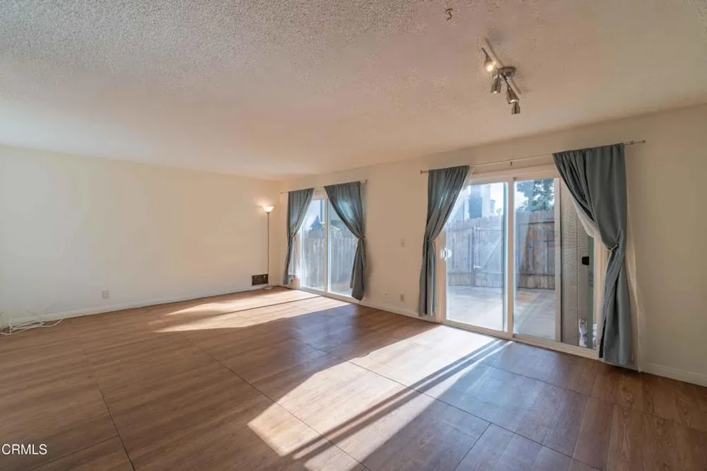 414 Palm Avenue Santa Paula, CA 93060