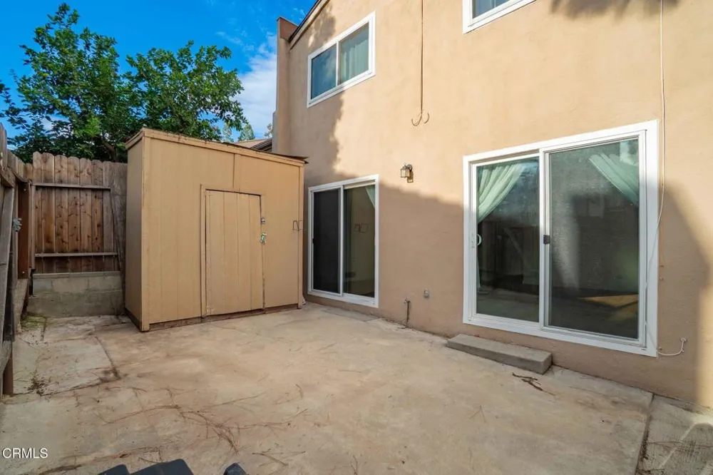 414 Palm Avenue Santa Paula, CA 93060