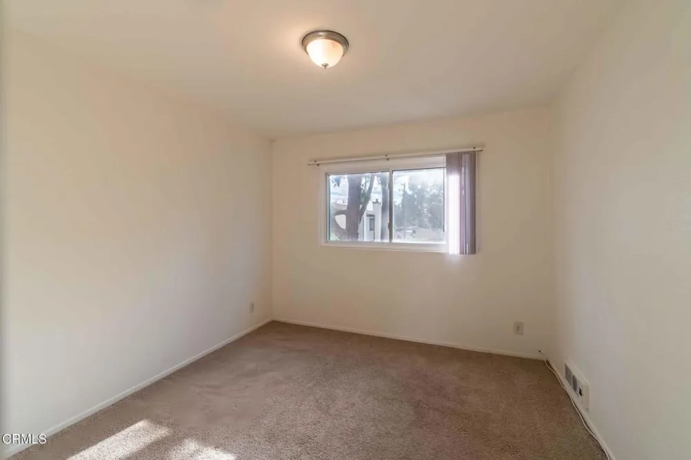 414 Palm Avenue Santa Paula, CA 93060