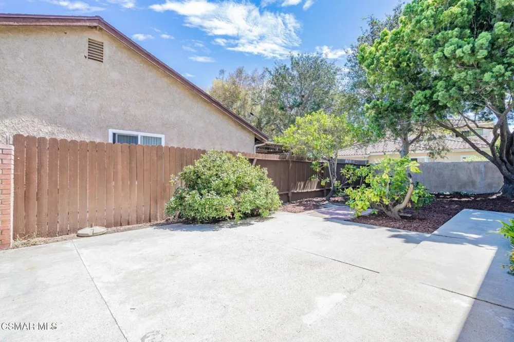 310 Erica Place Oxnard, CA 93036
