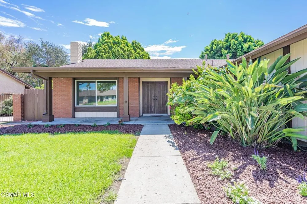310 Erica Place Oxnard, CA 93036
