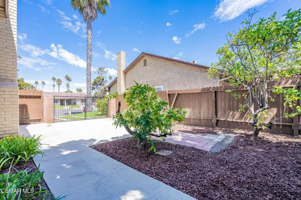 310 Erica Place Oxnard, CA 93036