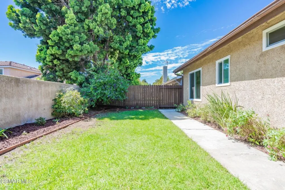 310 Erica Place Oxnard, CA 93036