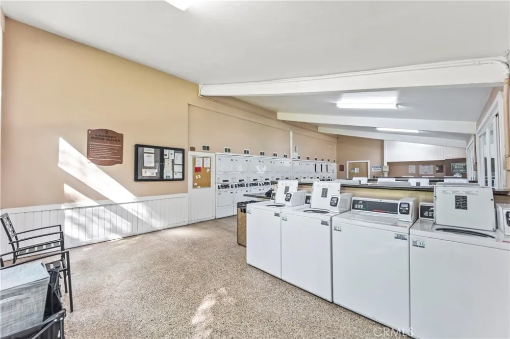 23308 Marigold Avenue #V-201 Torrance, CA 90502