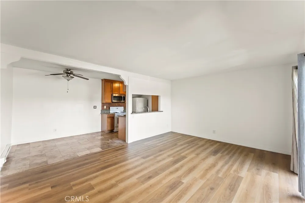 23308 Marigold Avenue #V-201 Torrance, CA 90502