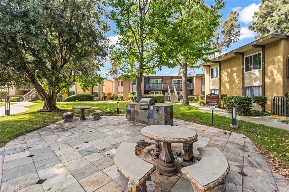 23308 Marigold Avenue #V-201 Torrance, CA 90502