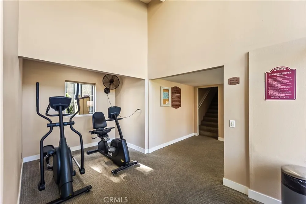 23308 Marigold Avenue #V-201 Torrance, CA 90502