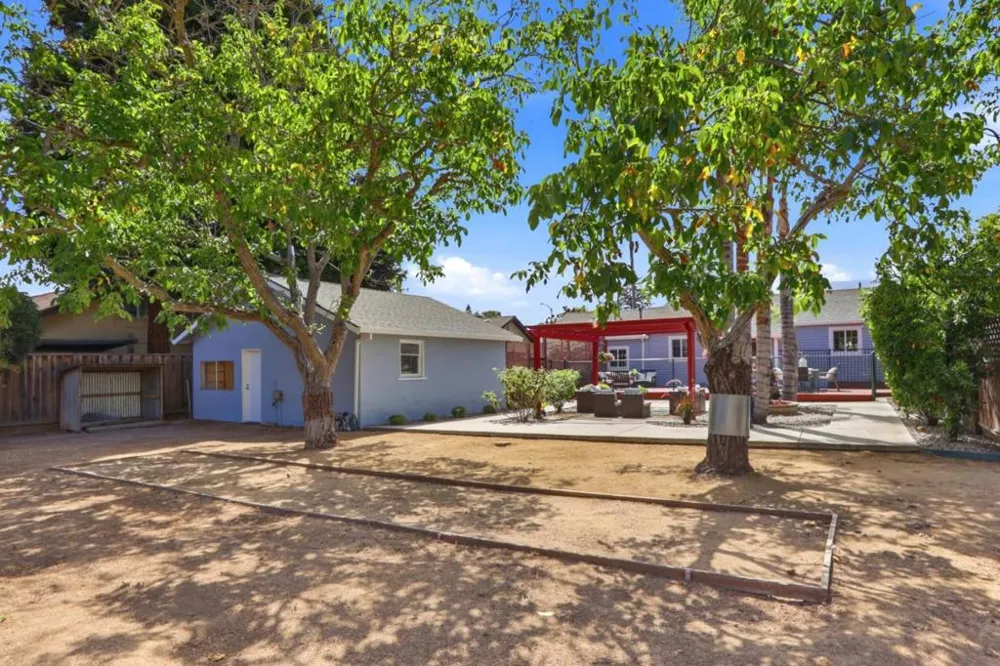 14815 Los Gatos-Almaden Road San Jose, CA 95124