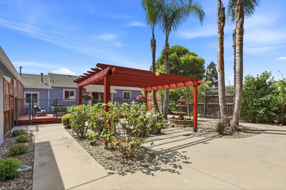 14815 Los Gatos-Almaden Road San Jose, CA 95124