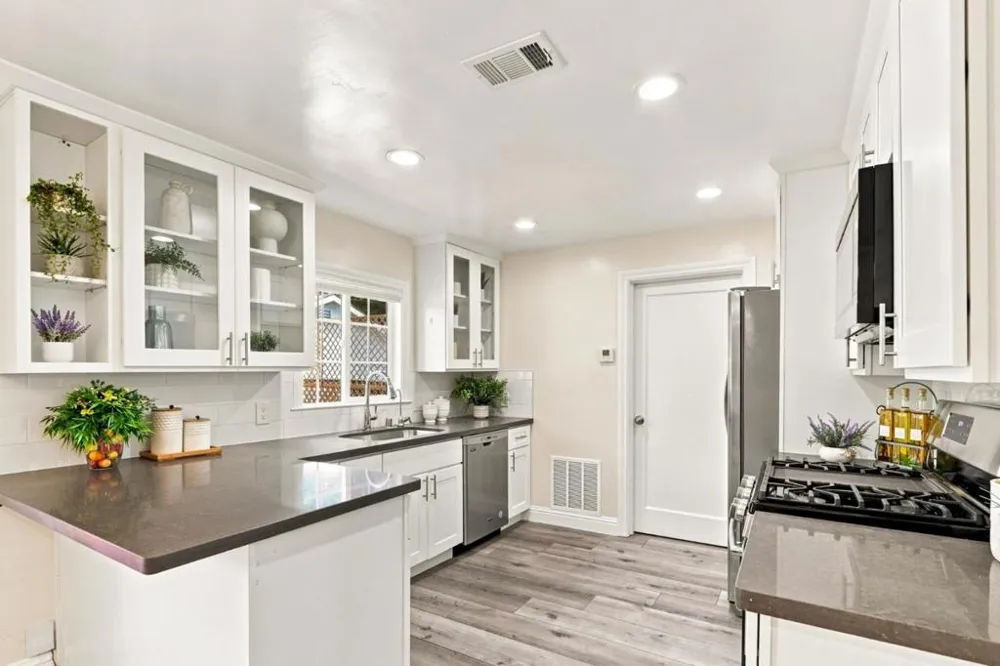 14815 Los Gatos-Almaden Road San Jose, CA 95124