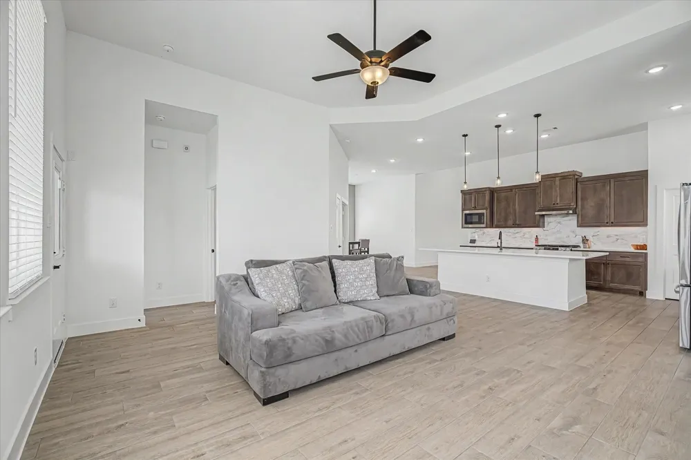 3851 Mulberry Farms Drive Santa Fe, TX 77510