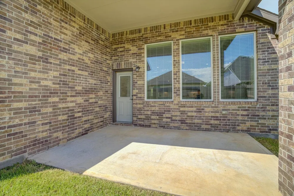 3851 Mulberry Farms Drive Santa Fe, TX 77510