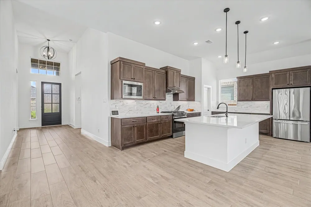 3851 Mulberry Farms Drive Santa Fe, TX 77510