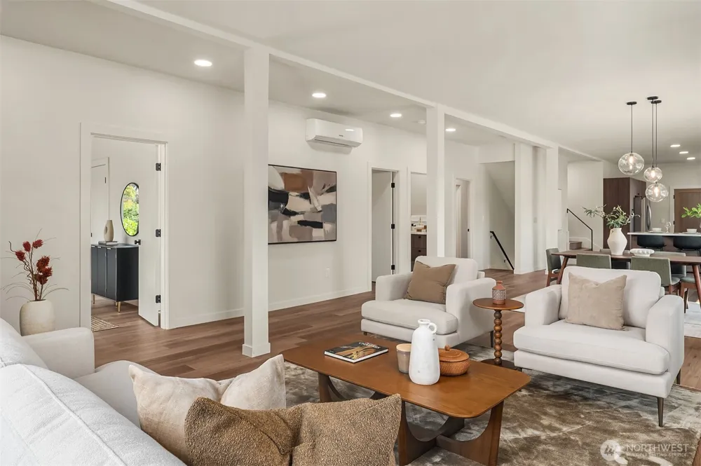 150 24th Avenue Seattle, WA 98112