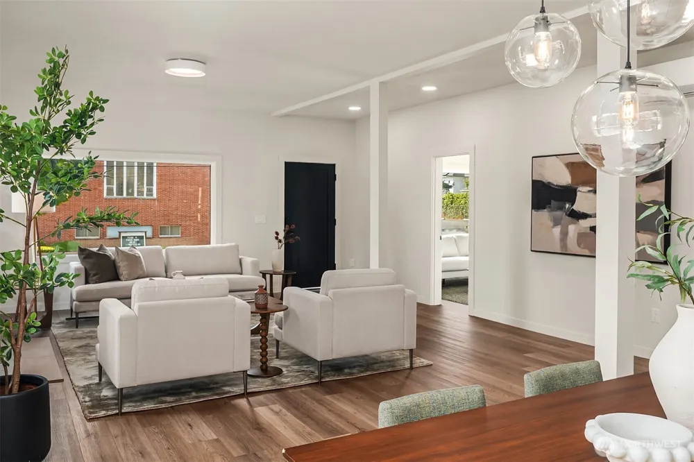 150 24th Avenue Seattle, WA 98112