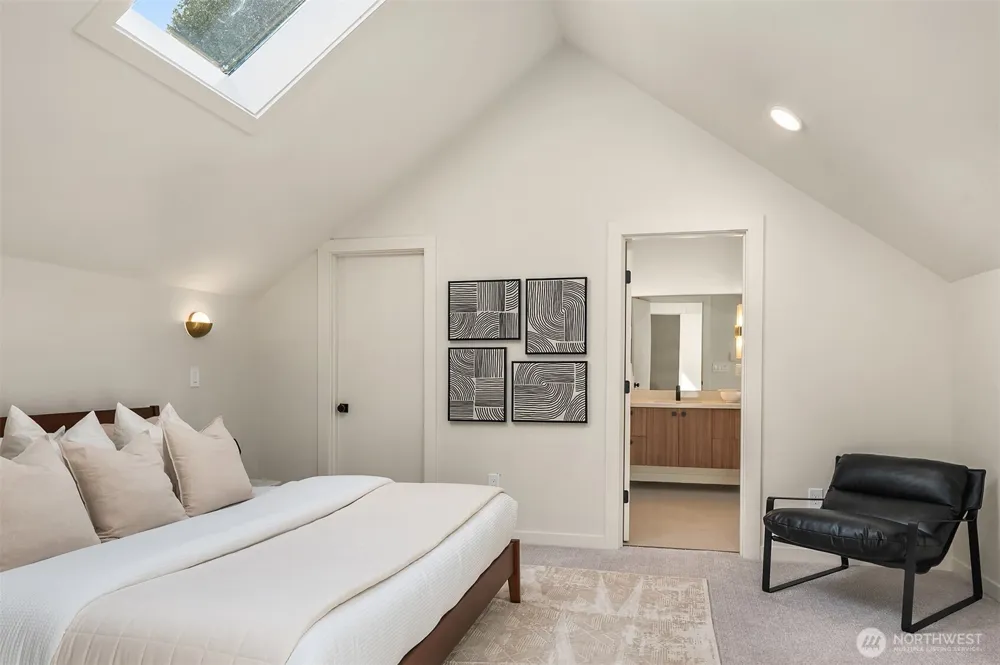 150 24th Avenue Seattle, WA 98112