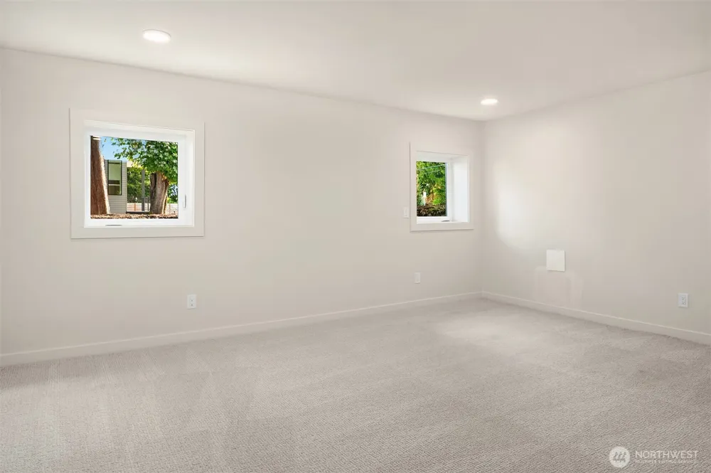 150 24th Avenue Seattle, WA 98112