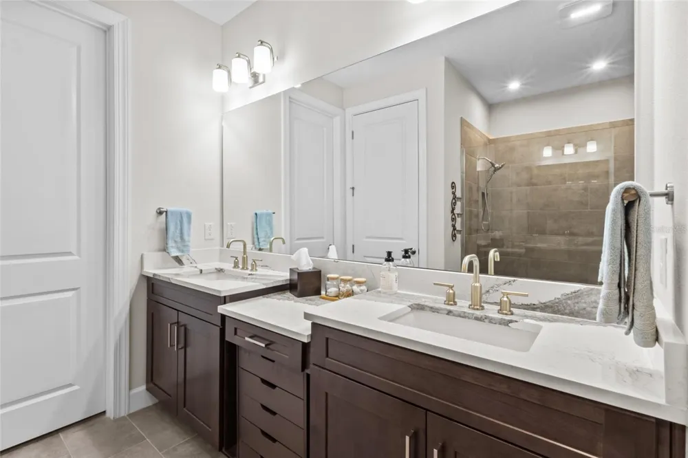 4532 CRESTPOINT WAY Palmetto, FL 34221