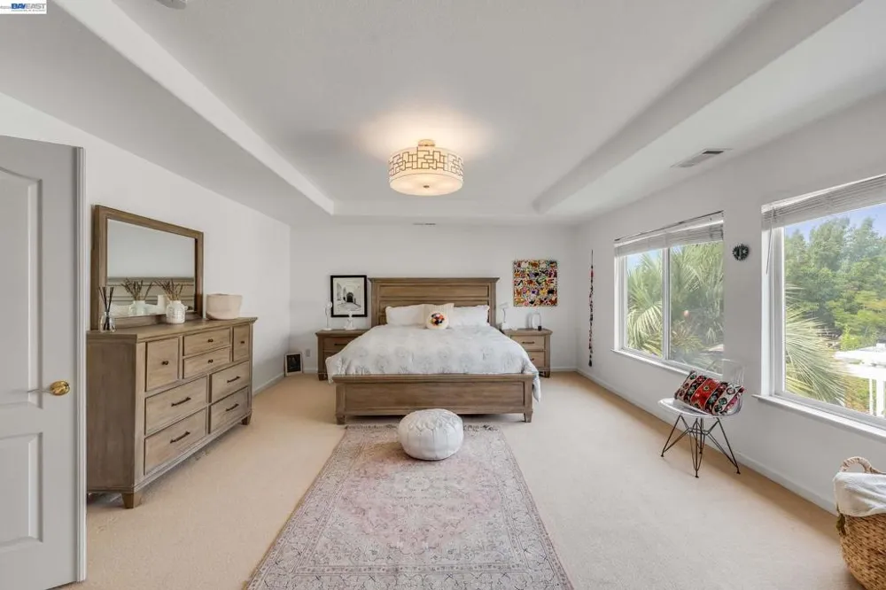 15632 Baypoint Ave San Leandro, CA 94579
