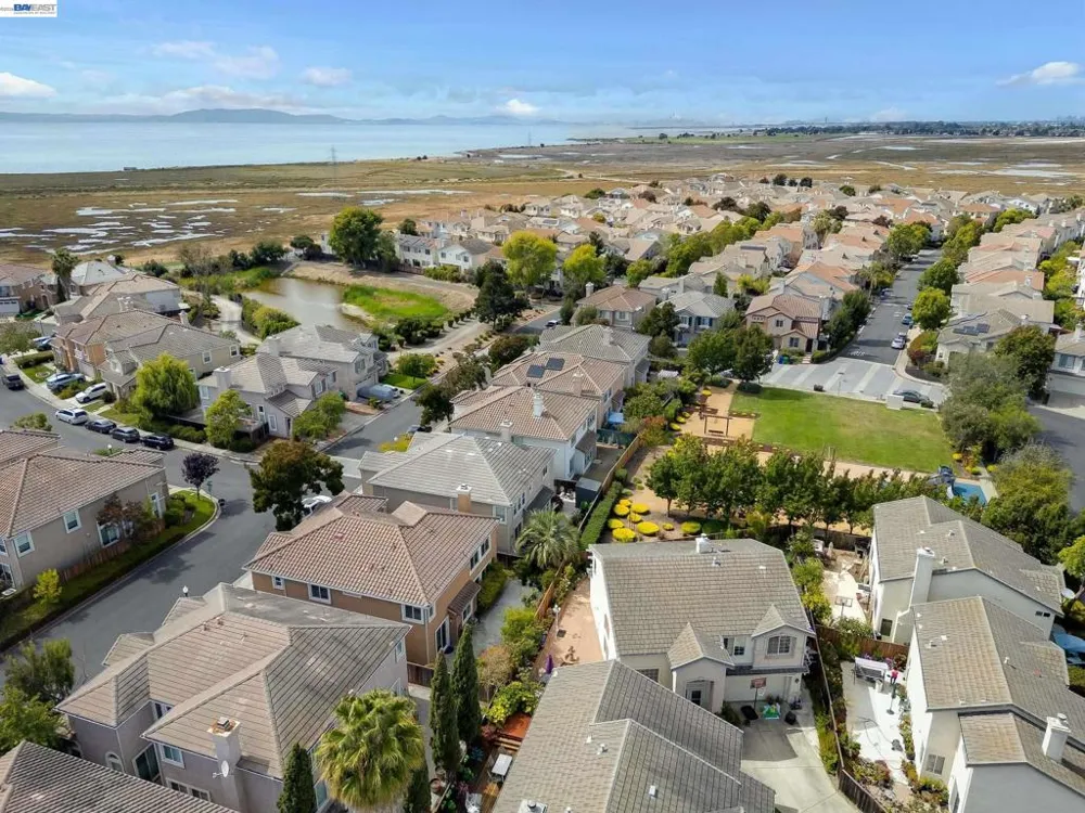 15632 Baypoint Ave San Leandro, CA 94579