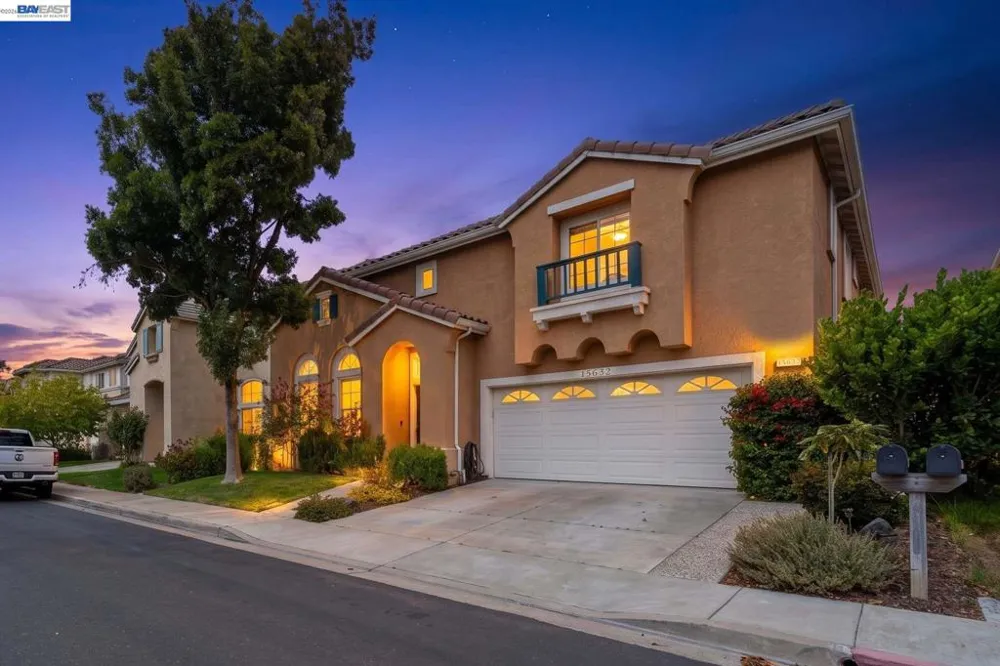 15632 Baypoint Ave San Leandro, CA 94579