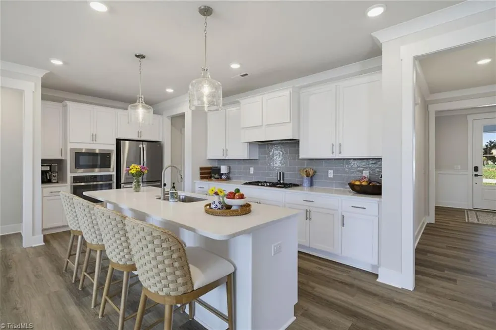 7789 Chadding Drive Oak Ridge, NC 27310
