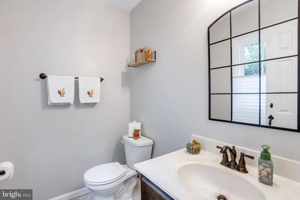 11154 STONEBROOK DRIVE Manassas, VA 20112
