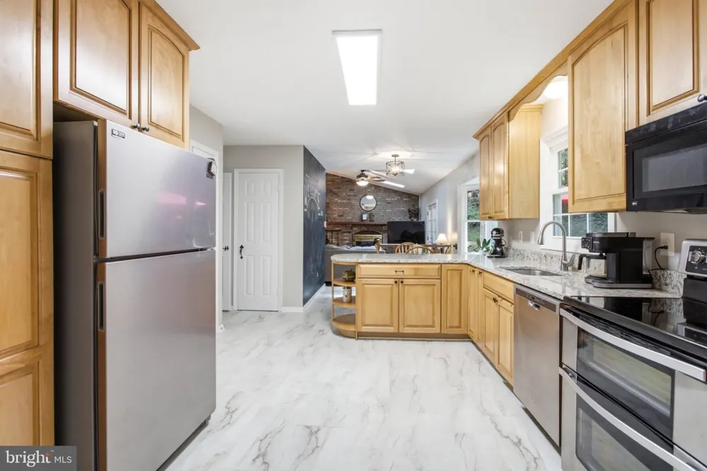 11154 STONEBROOK DRIVE Manassas, VA 20112